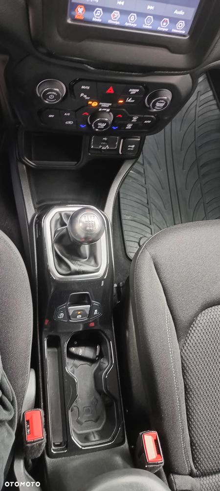 Jeep Renegade 1.0 T-GDI Night Eagle - 20