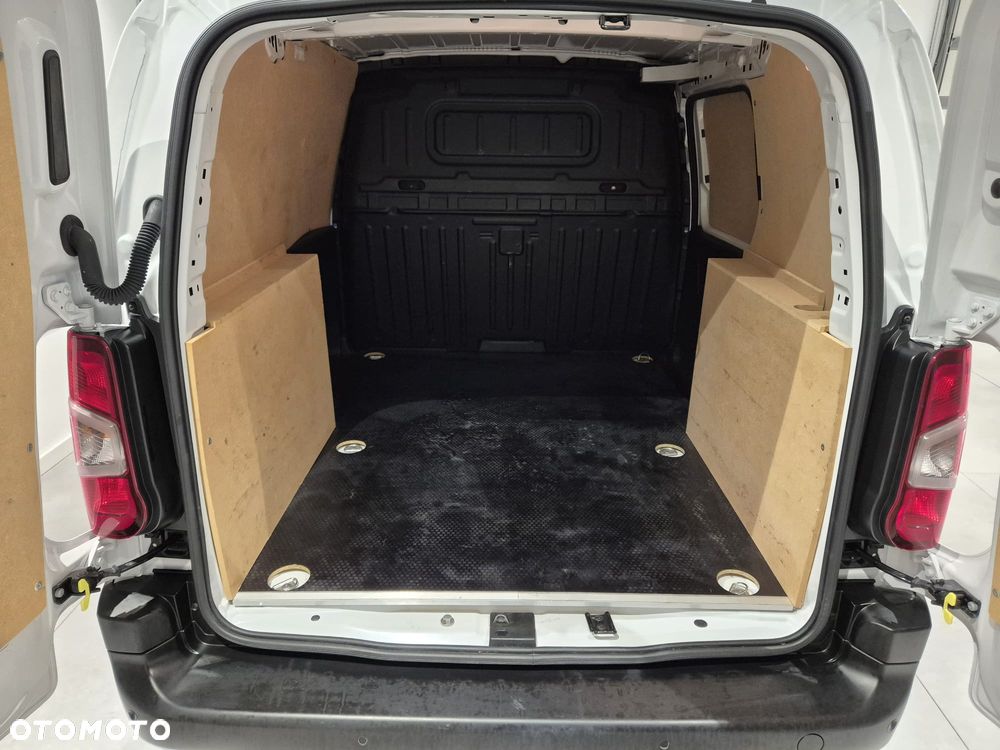 Citroën BERLINGO - 16