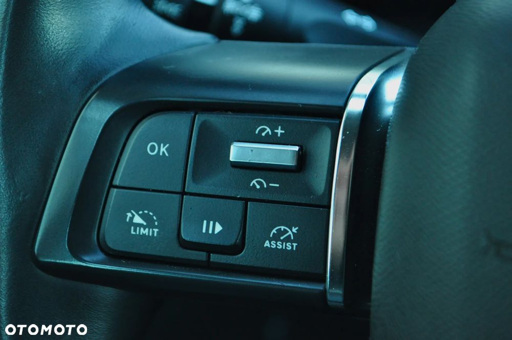 Citroën C4 PureTech e-THP 130 Exclusive - 16