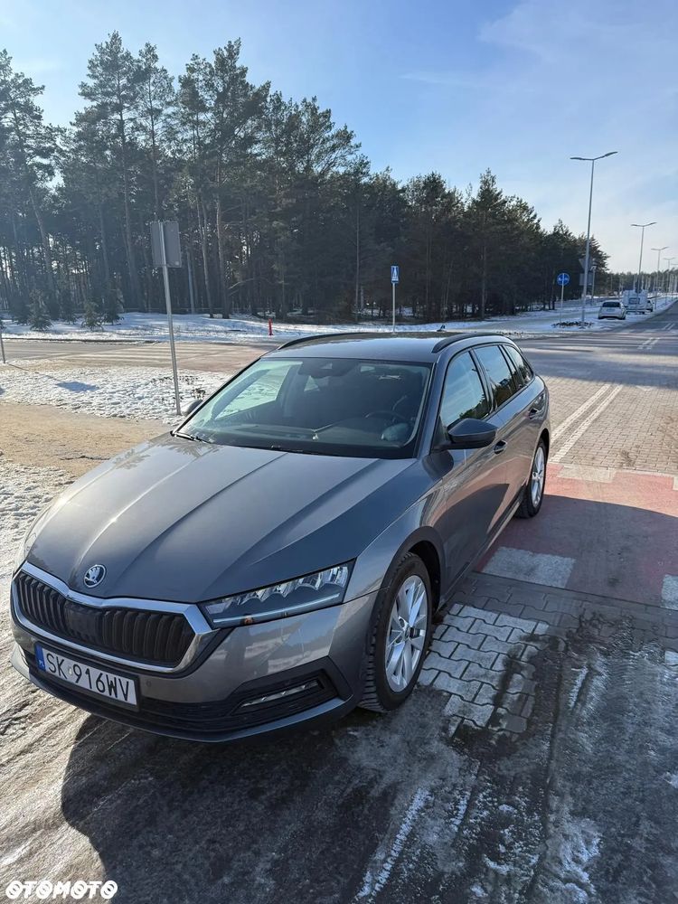 Skoda Octavia 2.0 TDI Ambition DSG - 1