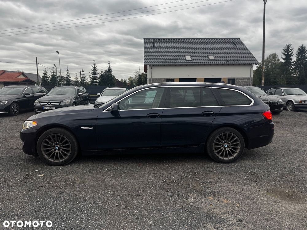 BMW Seria 5 525d - 2