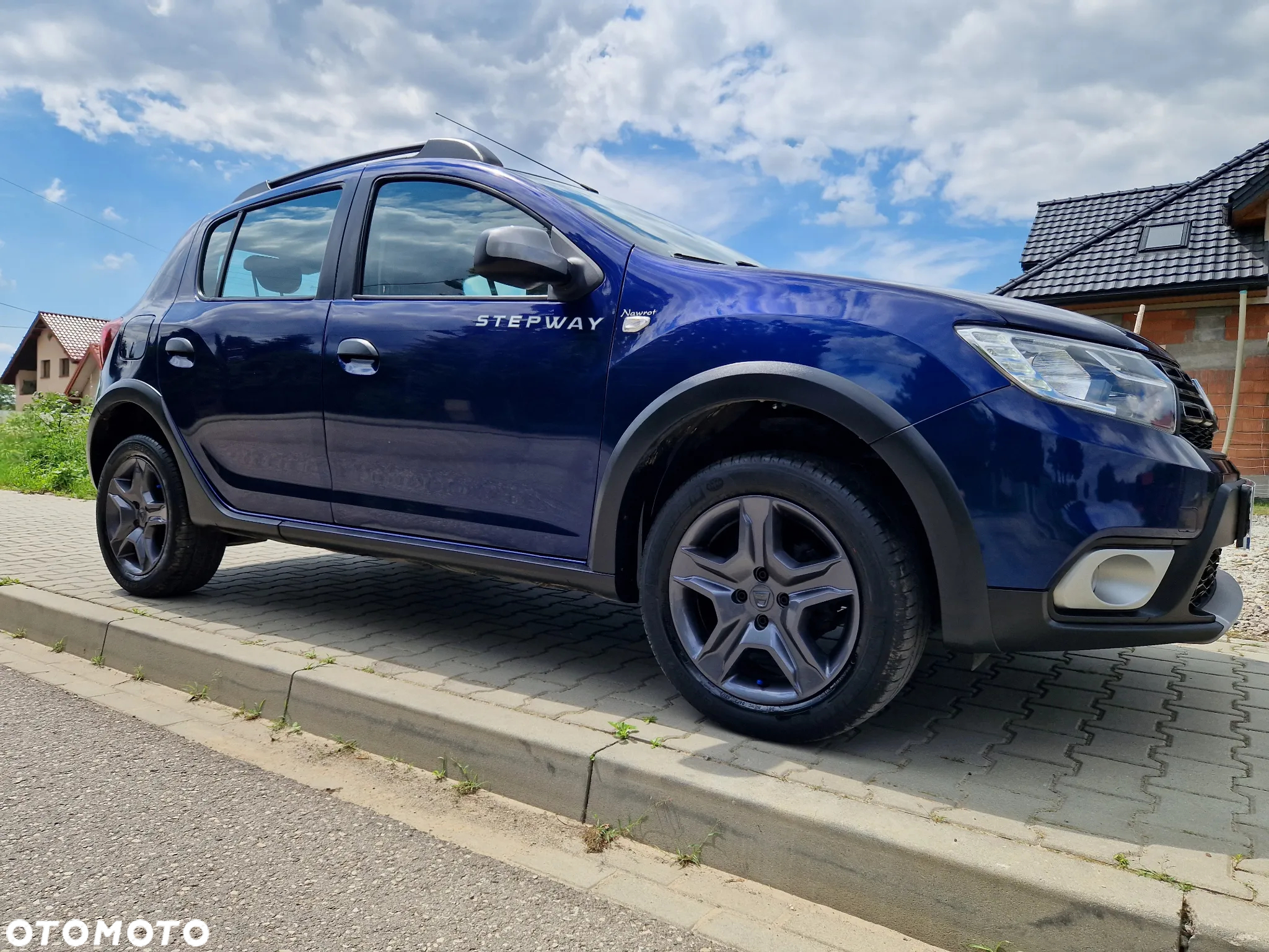 Dacia Sandero 0.9 TCe Laureate S&S - 11