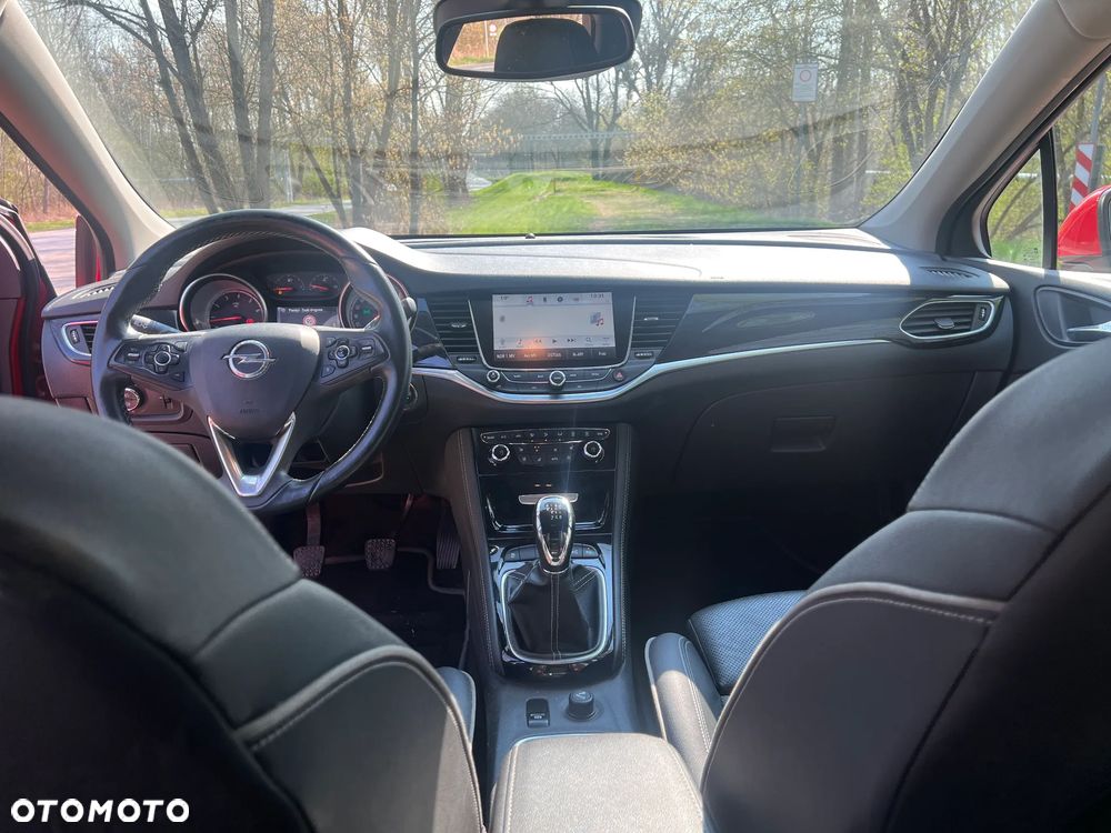 Opel Astra 1.4 T Elite S&S - 14