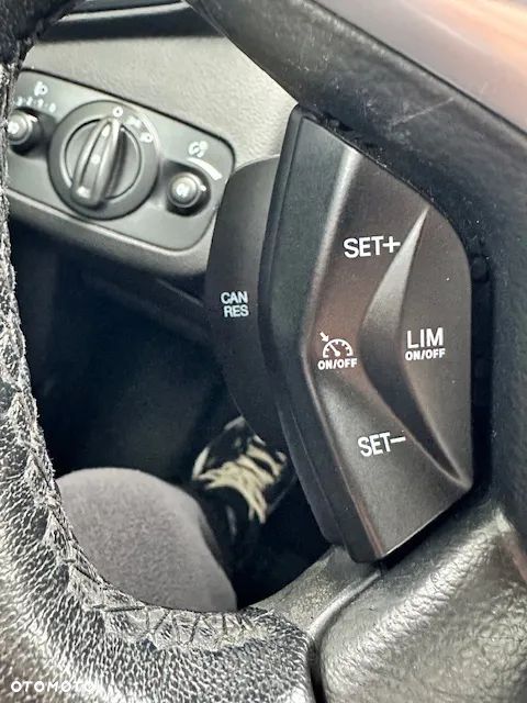 Ford Kuga 2.0 TDCi 2x4 SYNC - 20