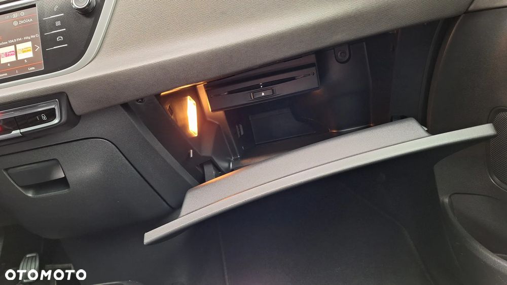 Citroën C4 SpaceTourer 1.5 BlueHDi Shine S&S - 23