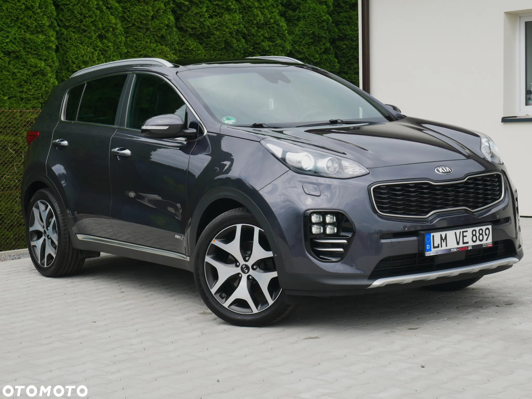 Kia Sportage 2,0 CRDI AWD GT Line - 3