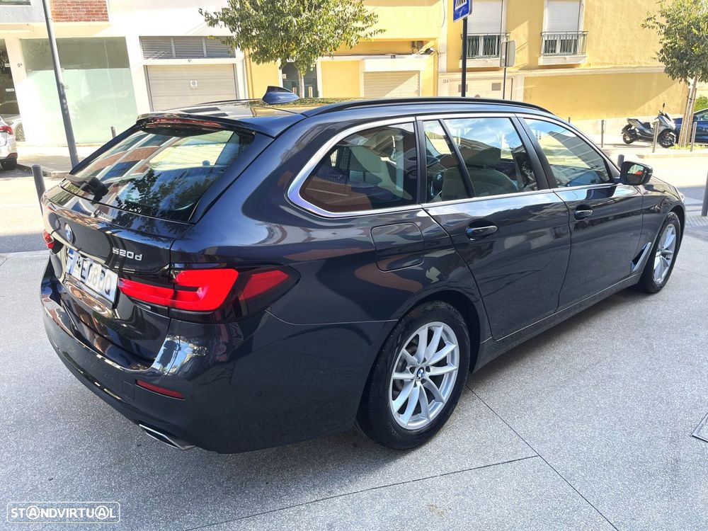 BMW 520 d Line Luxury Auto - 3
