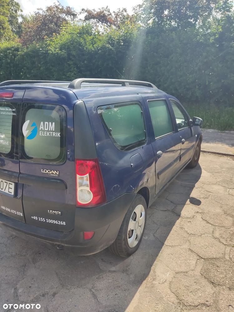 Dacia Logan 1.6 Ambiance - 4