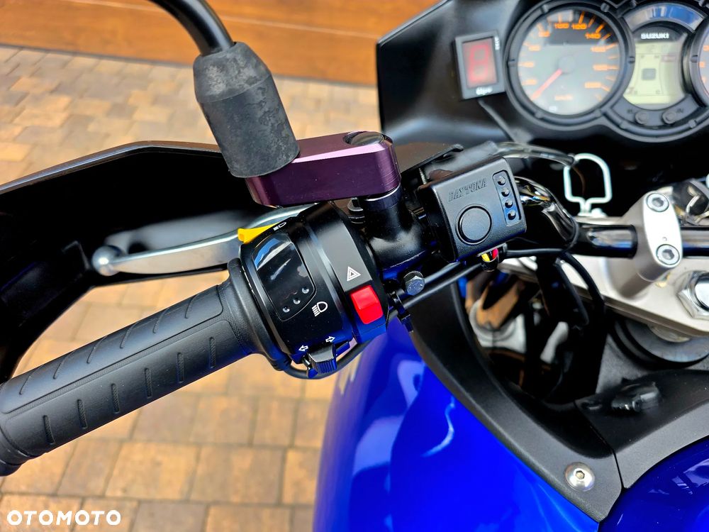 Suzuki DL - 32
