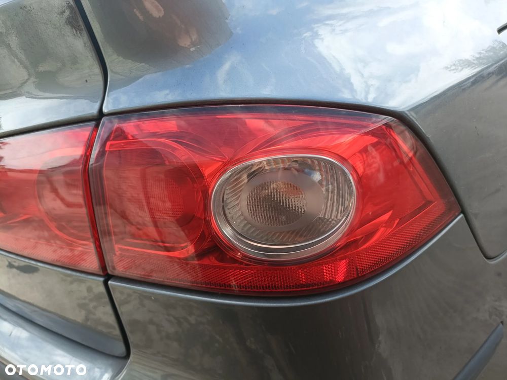 RENAULT LAGUNA II 05-07 LIFT 2006 r. HB lampa prawy tył w błotnik PT EU * - 2