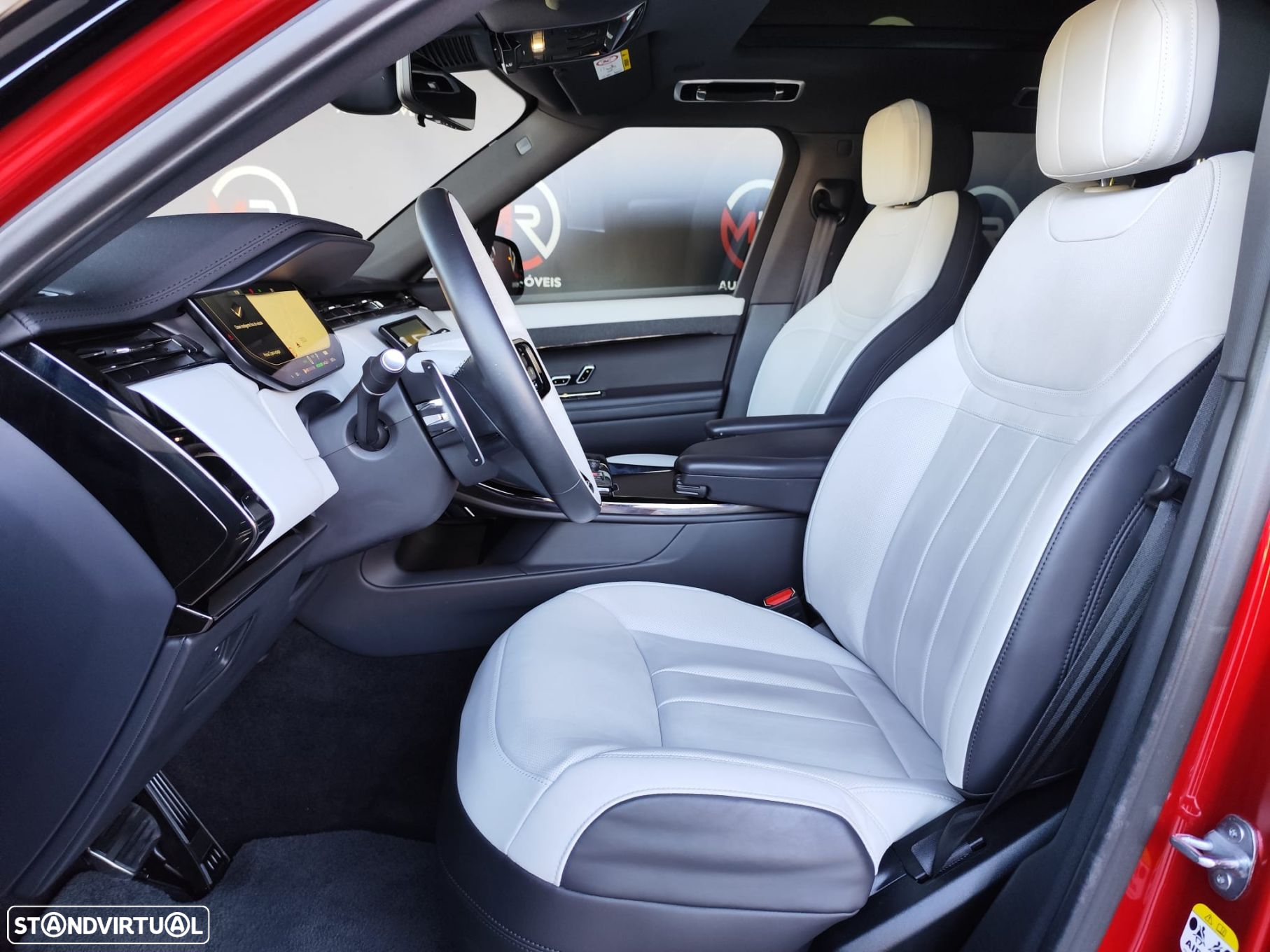 Land Rover Range Rover Sport - 34