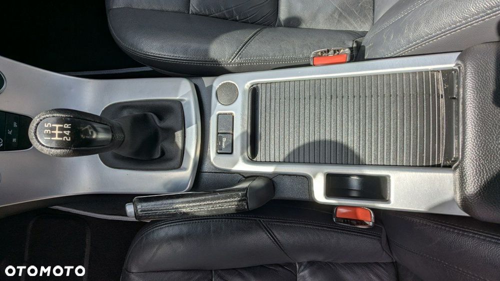 Volvo V50 - 26