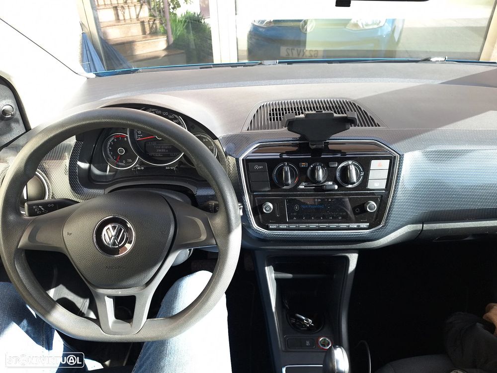 VW Up! - 7