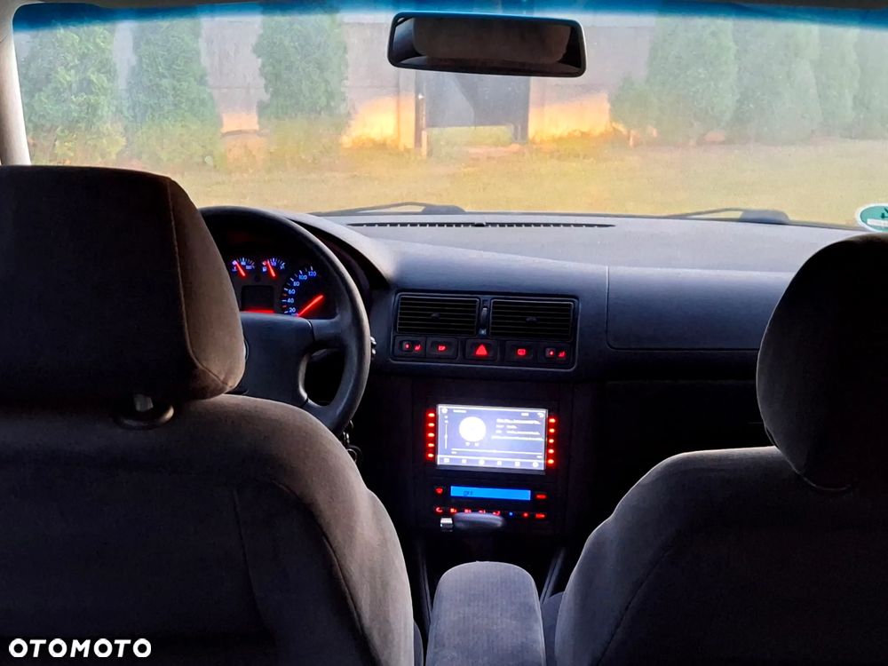 Volkswagen Golf - 7