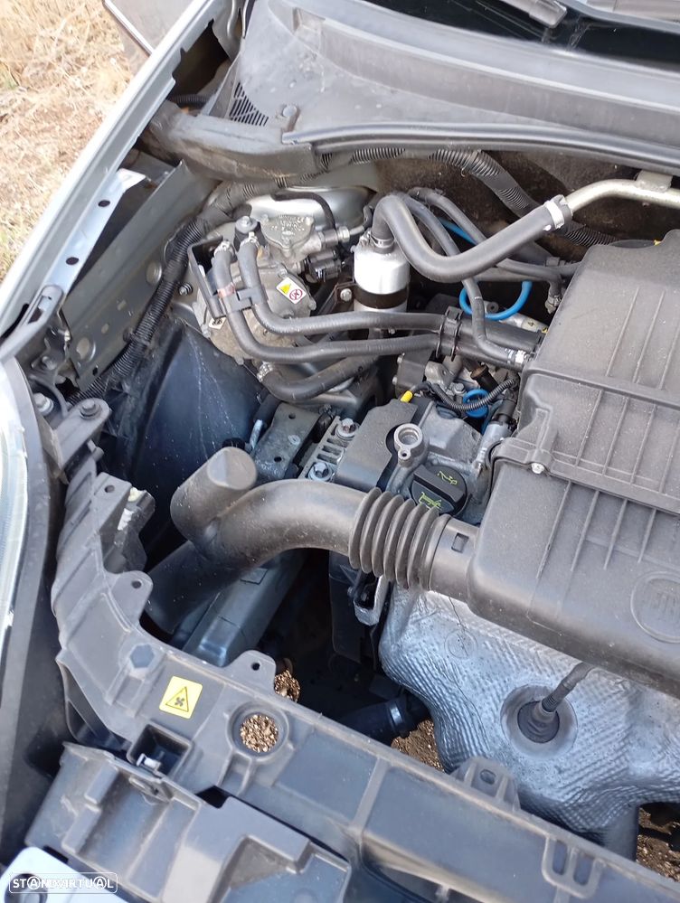 Fiat Punto Evo 1.4 My Life GPL - 25