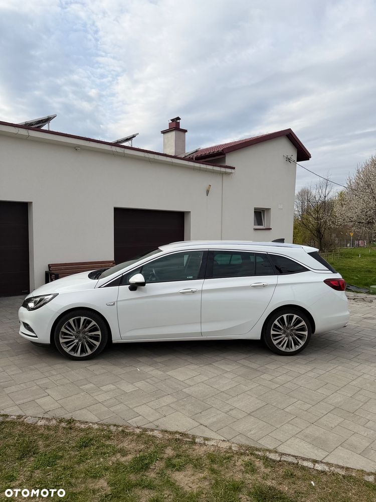 Opel Astra 1.6 BiTurbo D Start/Stop Ultimate - 3
