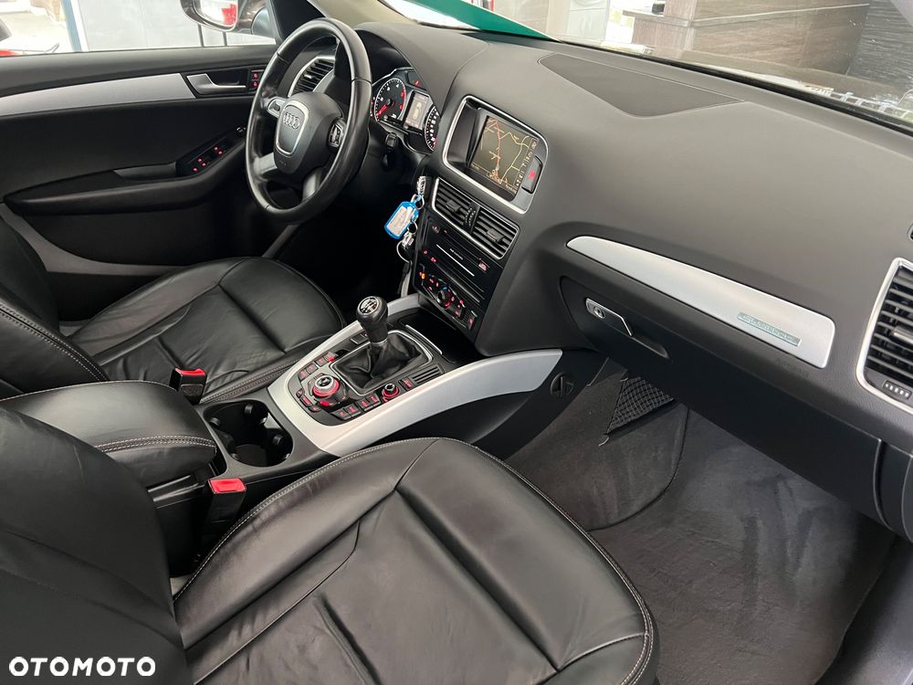 Audi Q5 2.0 TDI Quattro - 29