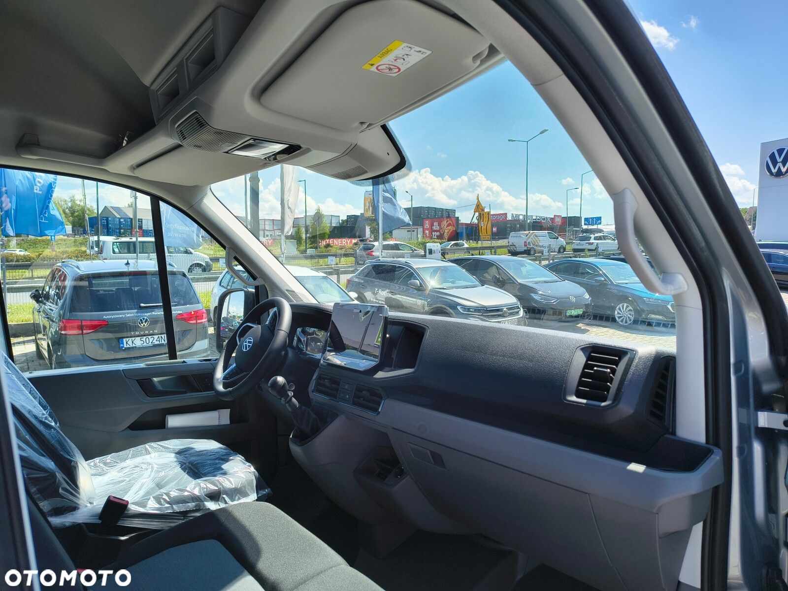 Volkswagen Crafter 35 2.0 TDI L4H3 4490 177 KM - 7