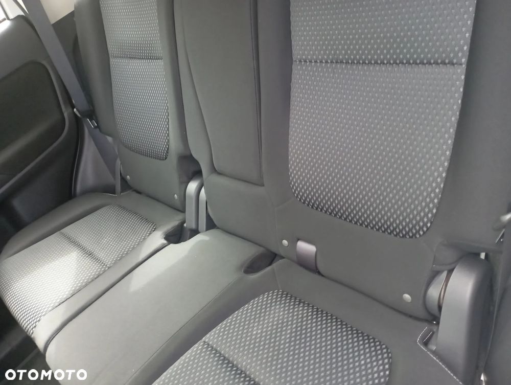 Mitsubishi Outlander 2.0 Invite + 2WD - 6