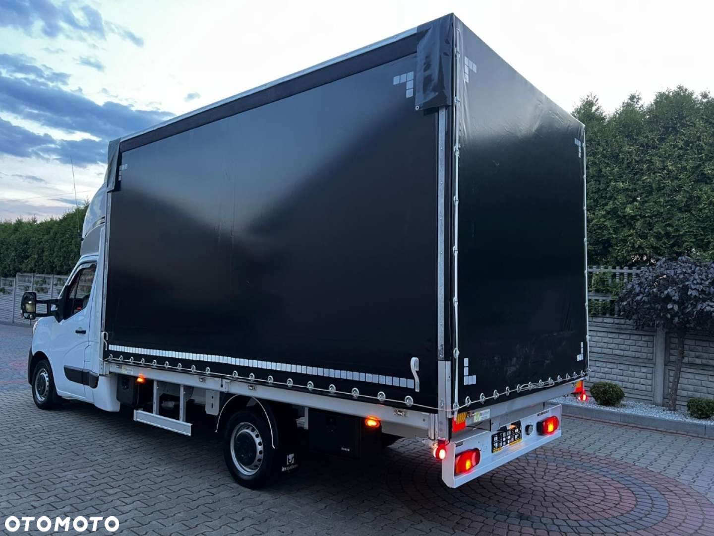 Renault Master Stan Idealny Salon Polska I właściciel - 17