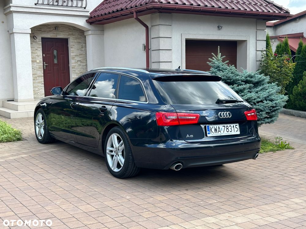 Audi A6 Avant - 16