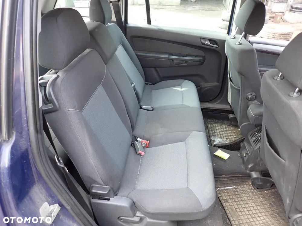 CZĘŚCI - Opel Zafira B II 1,9CDTI Z19DTH 150KM 6B M32 LAKIER Z20Z 2007r. INDEX - 9443 - 9
