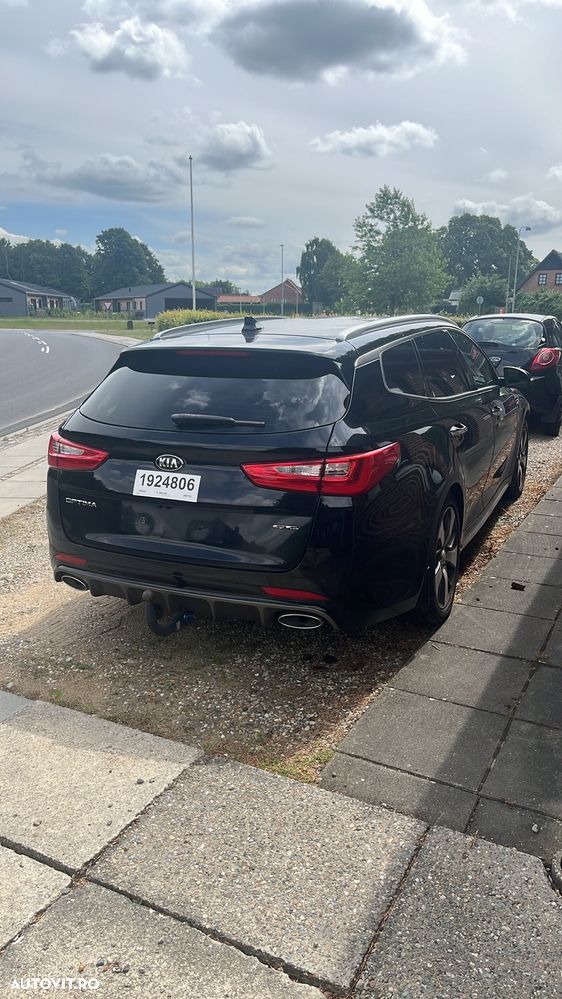 Kia Optima Sportswagon 1.7 DSL 7DCT GT Line - 23