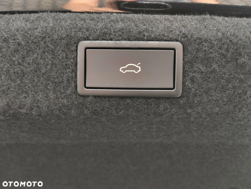 Skoda Octavia 1.5 TSI mHEV Selection DSG - 19