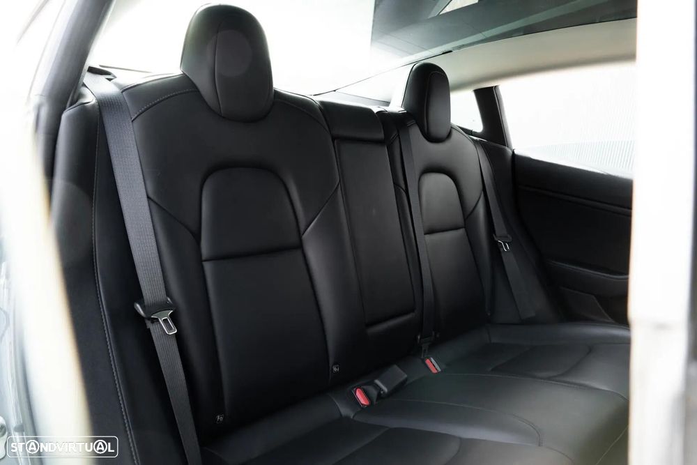Tesla Model 3 Long-Range Dual Motor AWD - 10