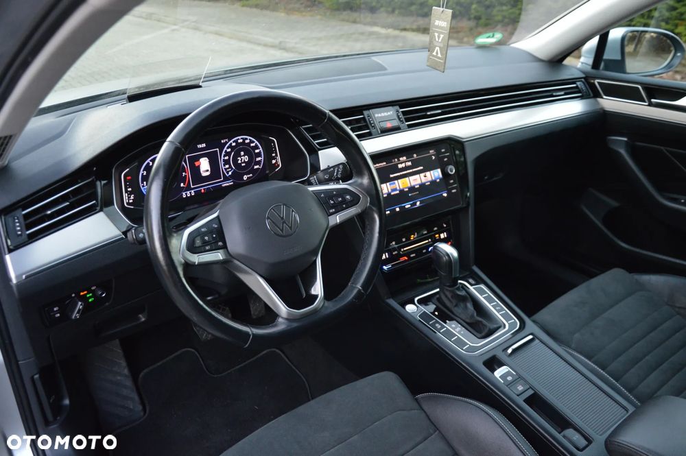 Volkswagen Passat 1.5 TSI EVO Highline DSG - 9