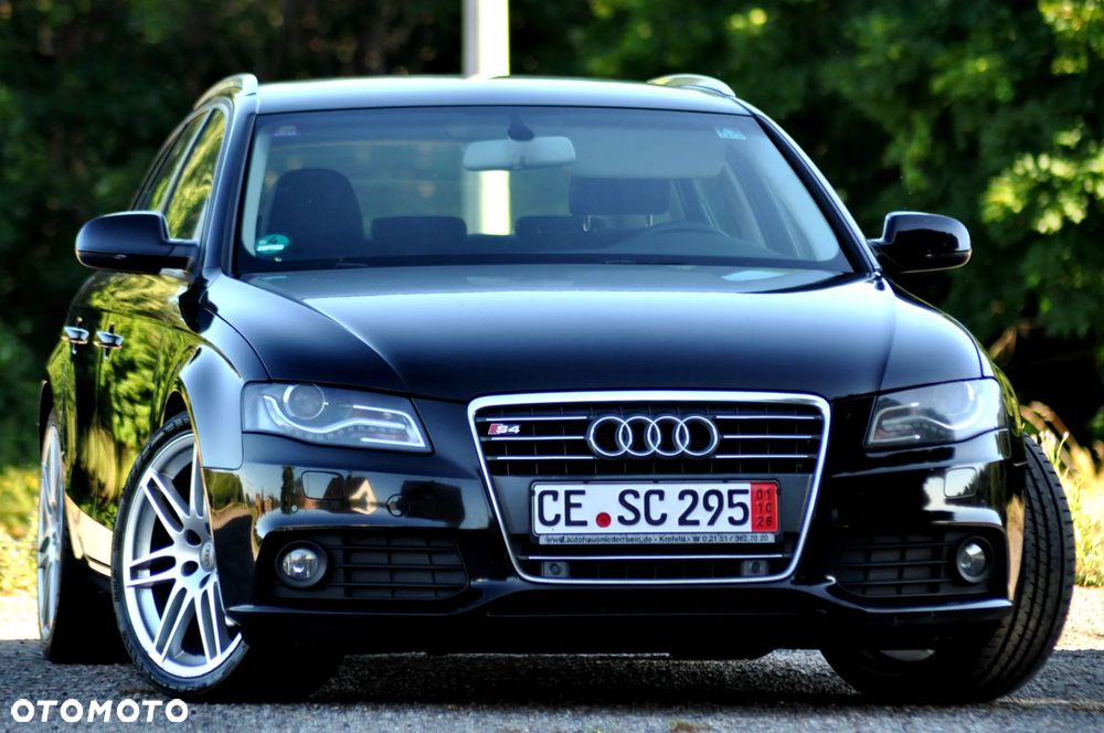 Audi A4 Avant 2.0 TDI DPF Ambiente - 1