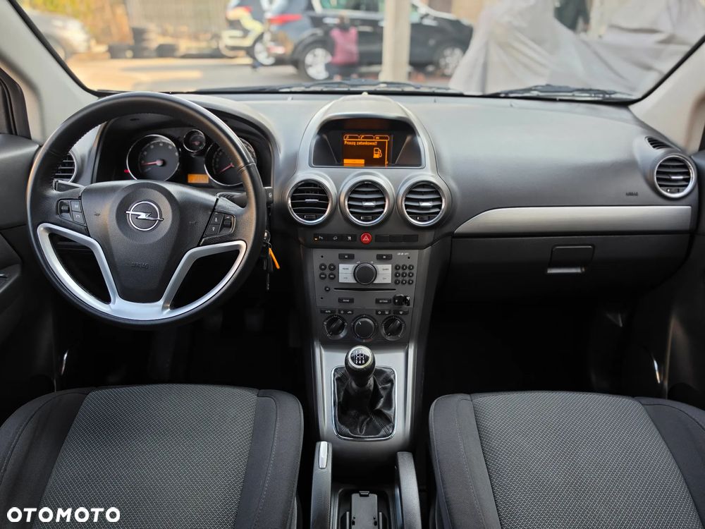 Opel Antara - 21
