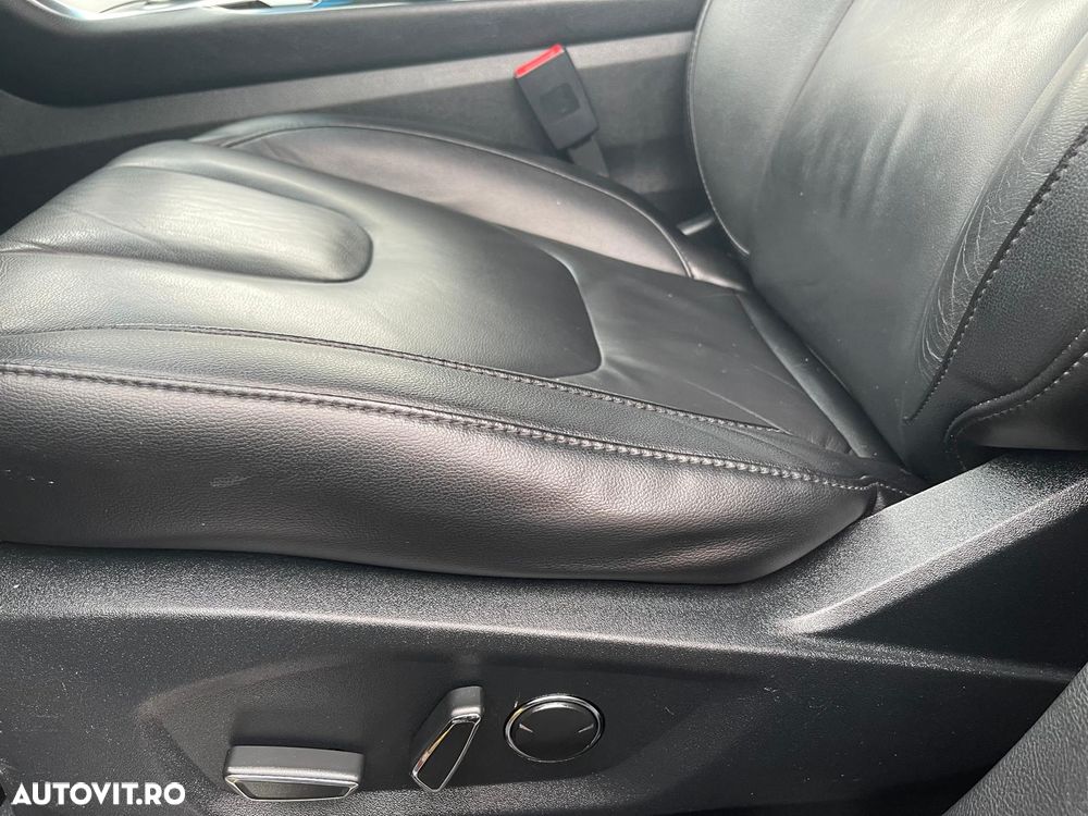 Ford Edge 2.0 TDCi Powershift Titanium - 28