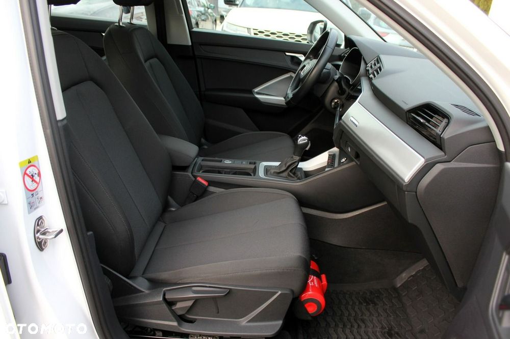 Audi Q3 40 TFSI Quattro S tronic - 12