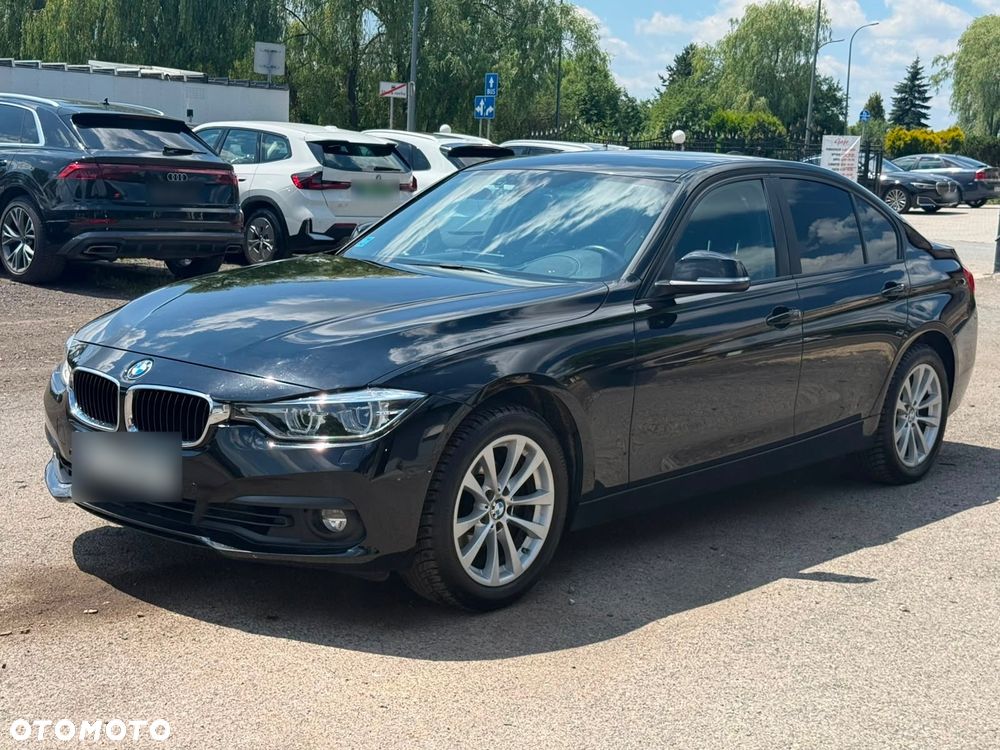 BMW Seria 3 320i GPF xDrive - 3
