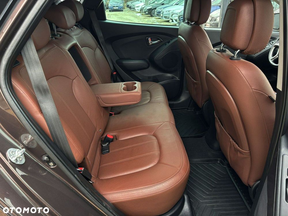 Hyundai ix35 2.0 CRDi 4WD Automatik Premium - 23