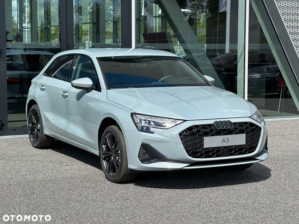 Audi A3 Sportback - 4