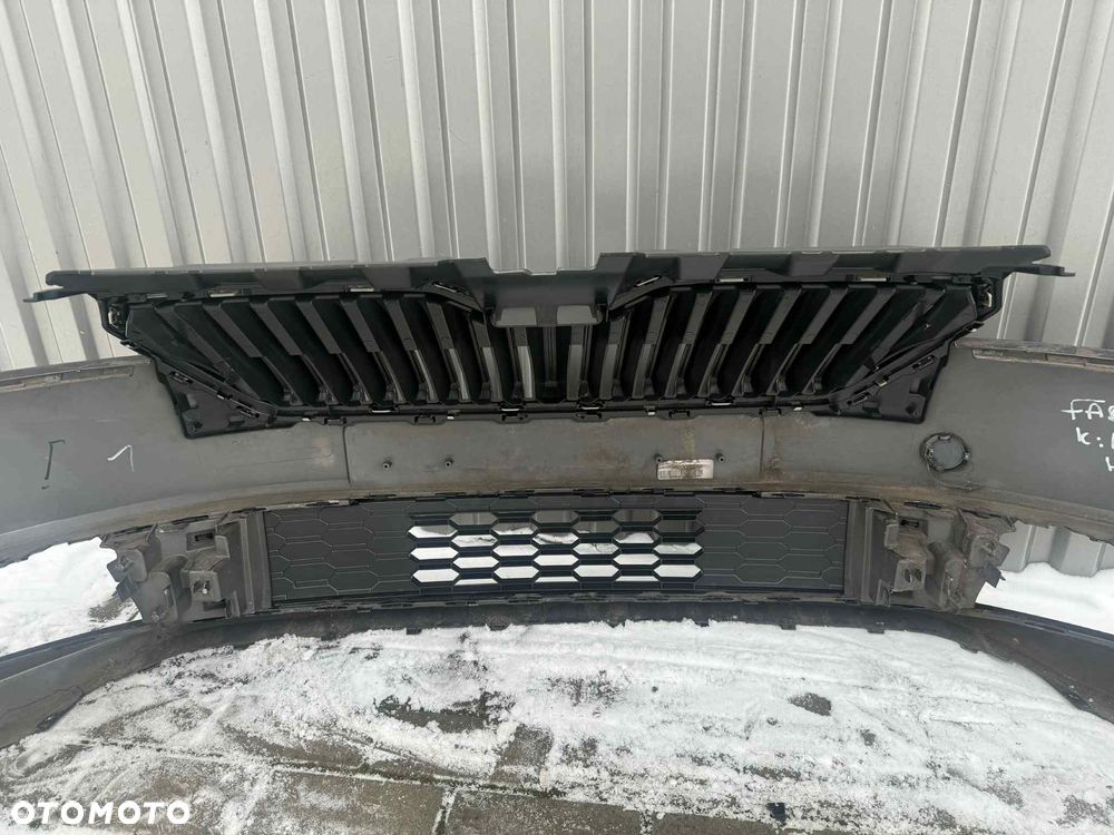 Skoda Fabia III Lift Zderzak Przód Przedni 18-21 Kolor: LF9R - 8