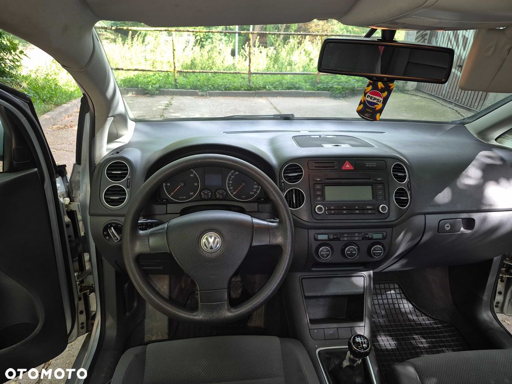 Volkswagen Golf Plus - 4