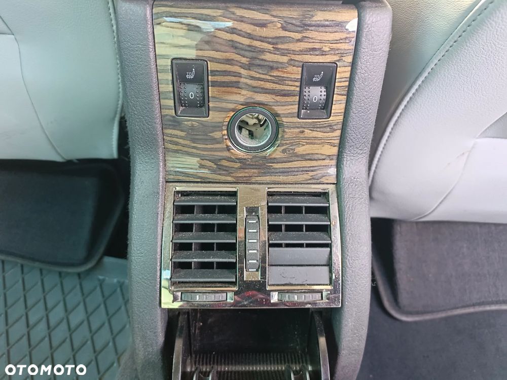 Skoda Superb 2.0 TDI DPF Ambiente - 6