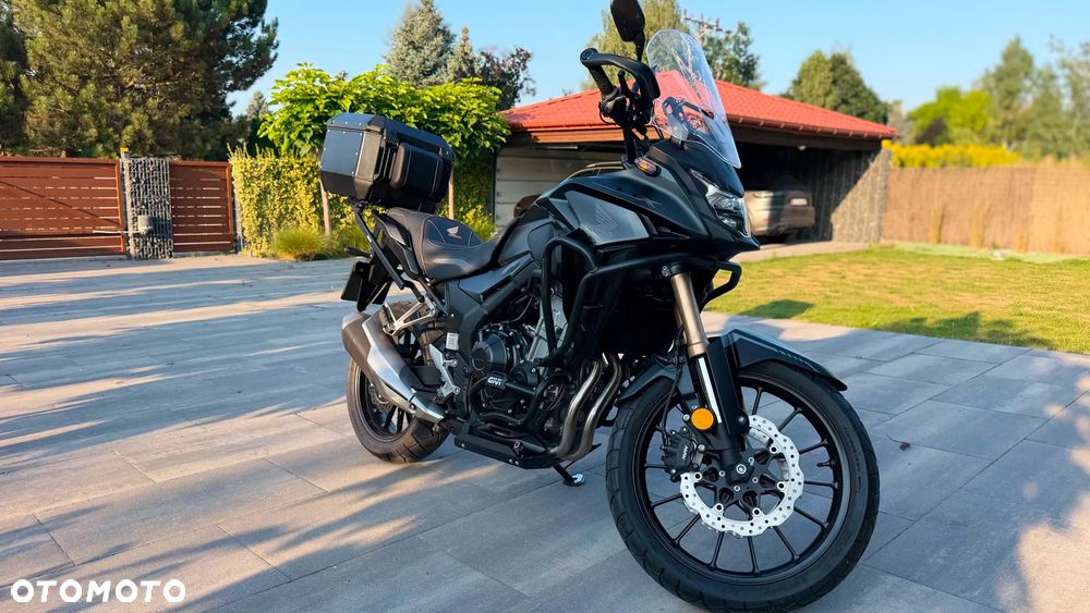 Honda CB - 1