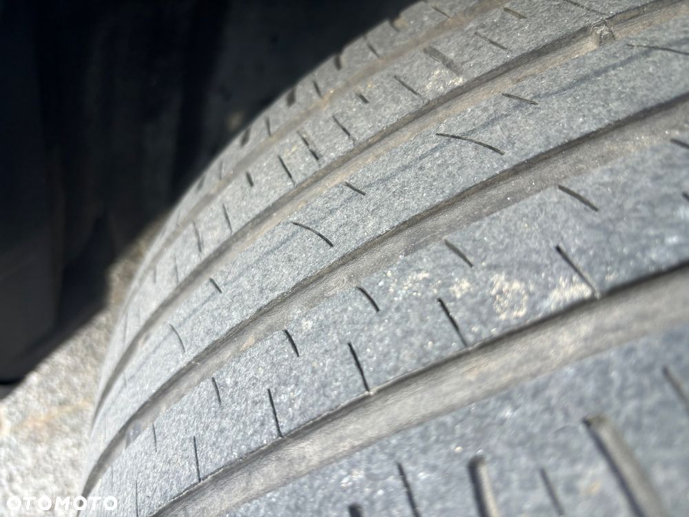 BMW Seria 3 318d DPF Edition Lifestyle - 5