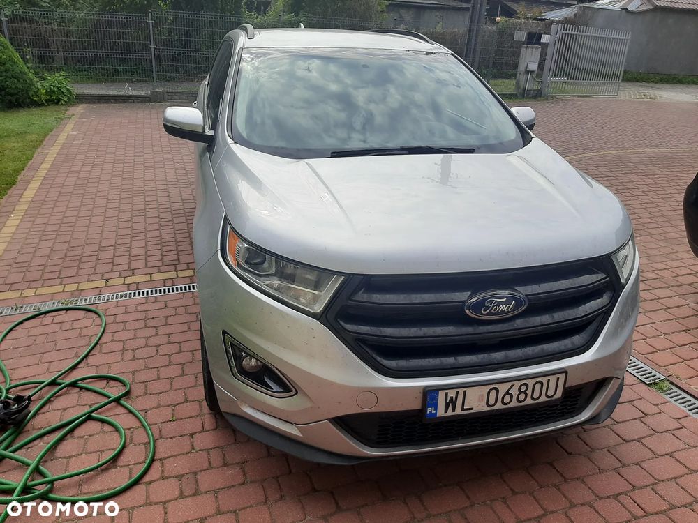 Ford Edge - 4