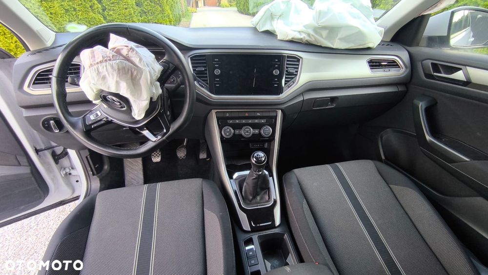 Volkswagen T-Roc - 6