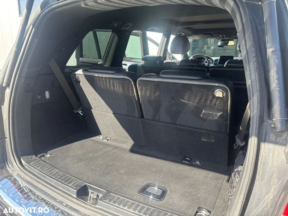 Mercedes-Benz GLS - 37