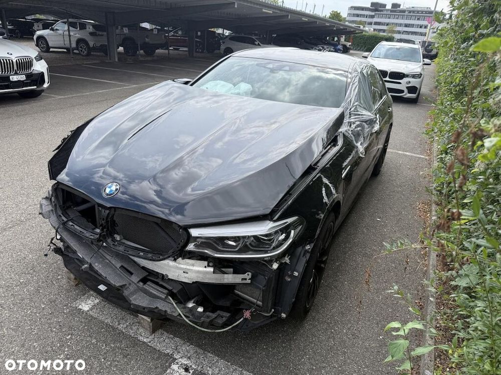 BMW M5 - 4
