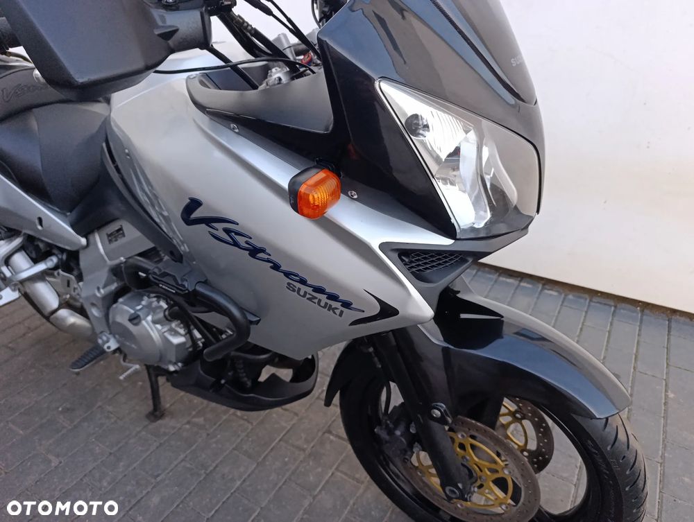 Suzuki V-STROM - 31