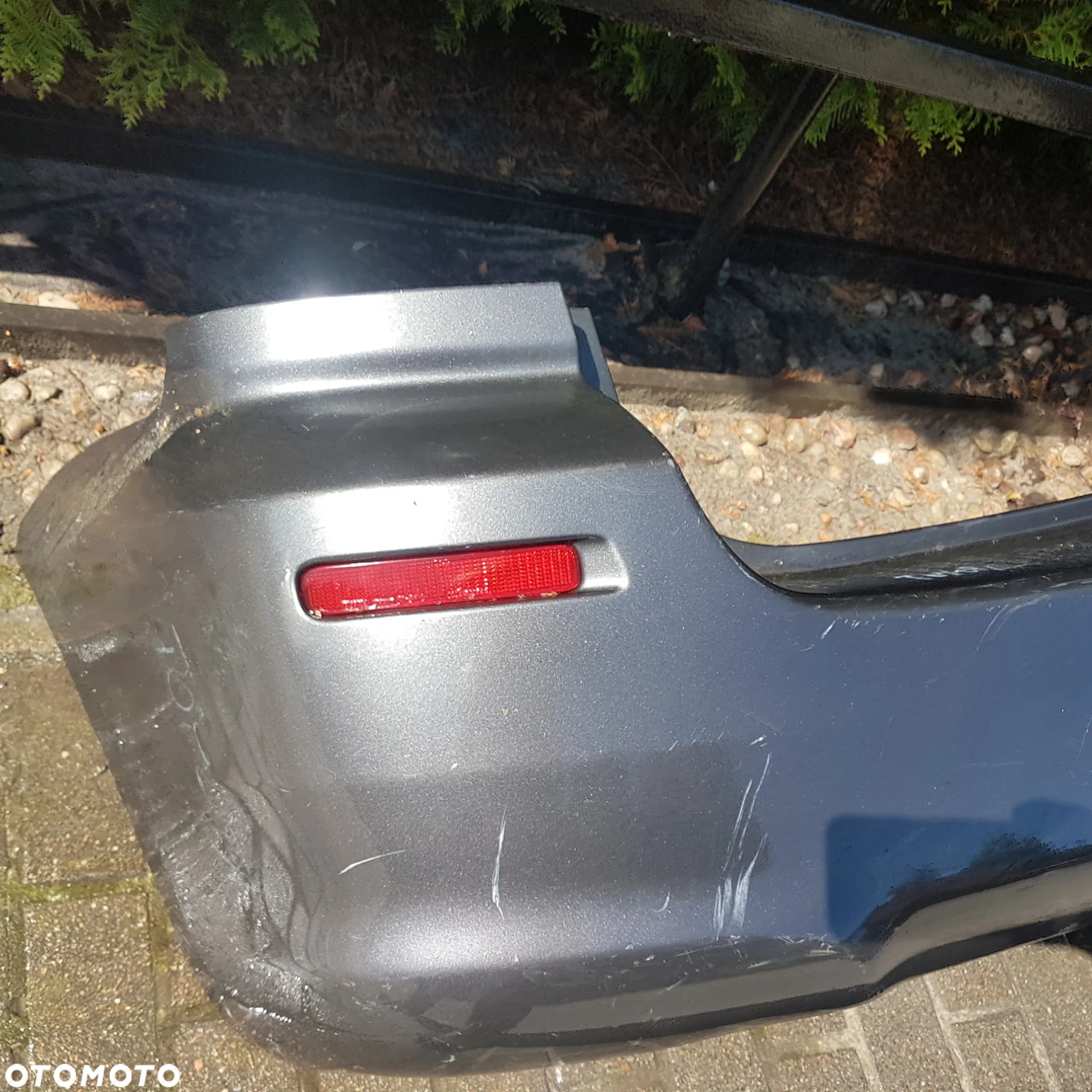 zderzak toyota  corolla verso tył - 5