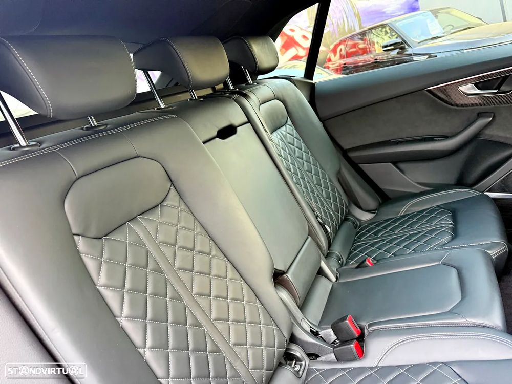 Audi SQ8 S TFSI quattro tiptronic - 37