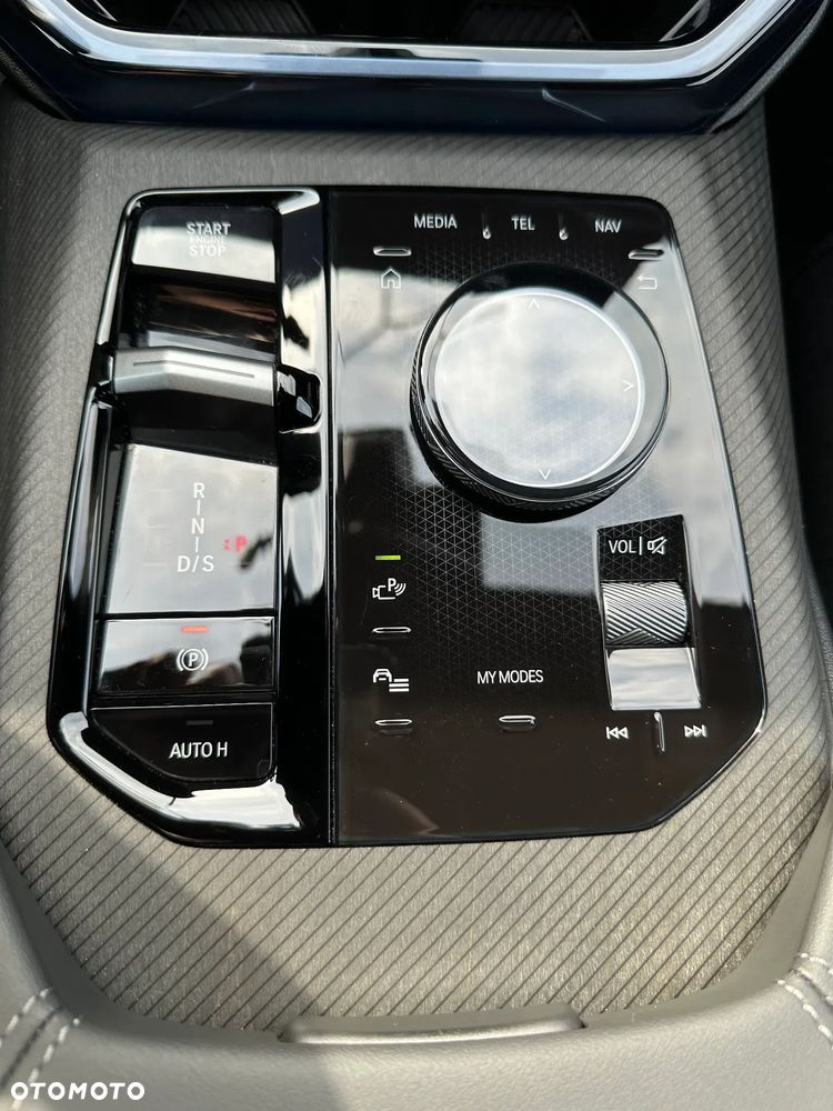 BMW X3 xDrive20d mHEV - 21